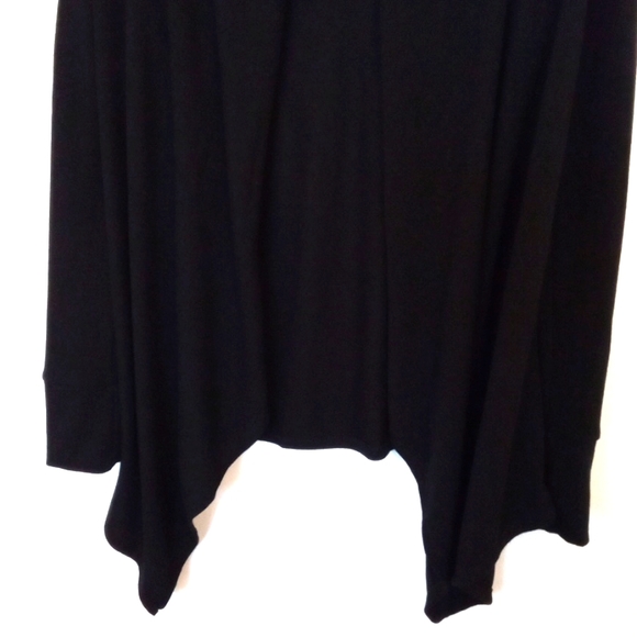 Waterfall Cardigan with Long Sleeves and Floral Embellishment - Picture 8 of 9